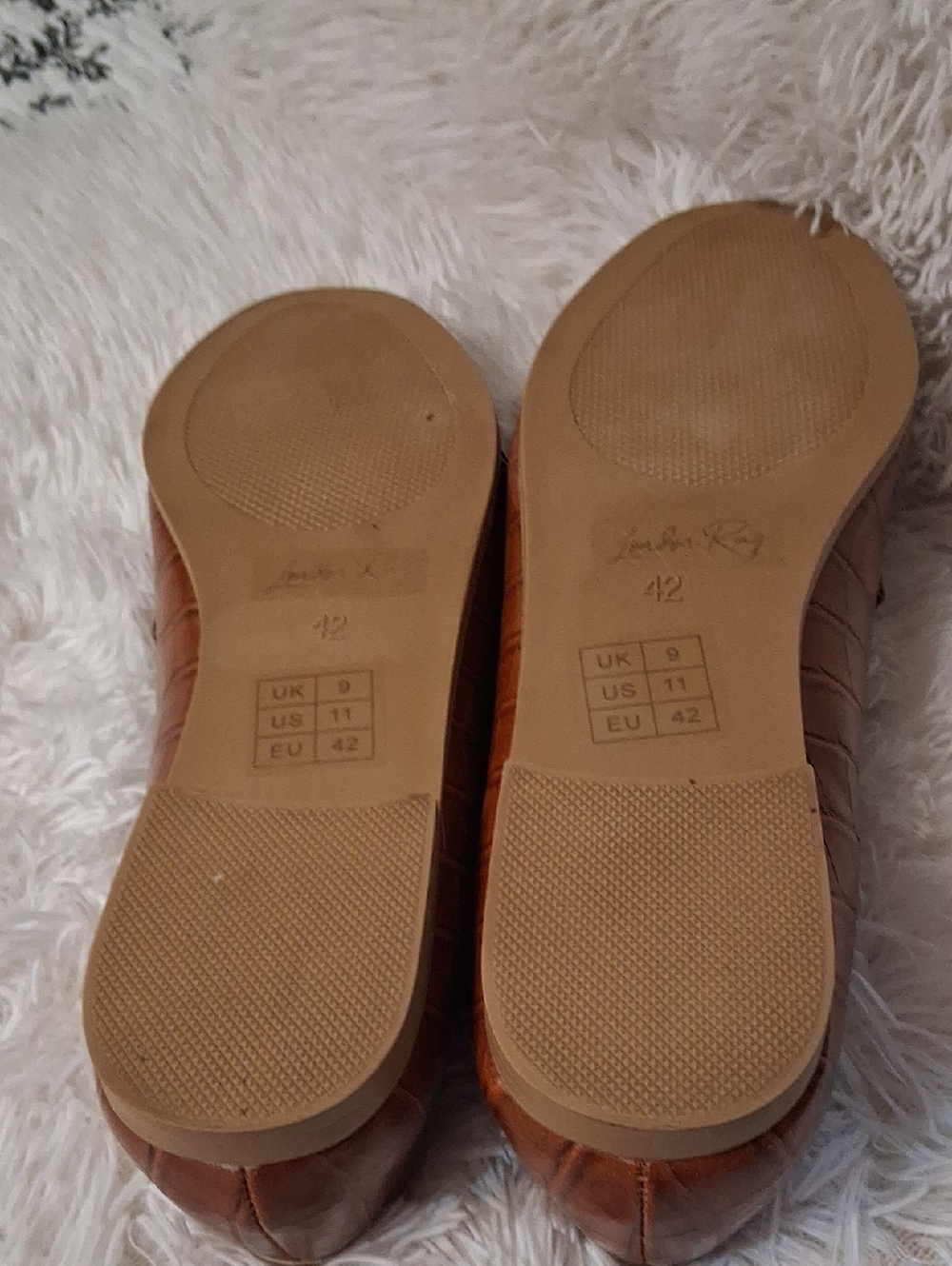 Women's Tan Croc-Embossed Fringe Loafers - Picture 6 of 7